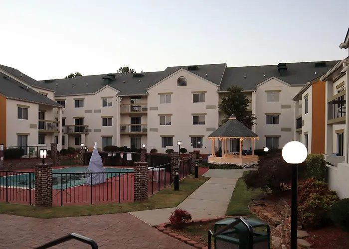 Baymont By Wyndham Norcross Atlanta